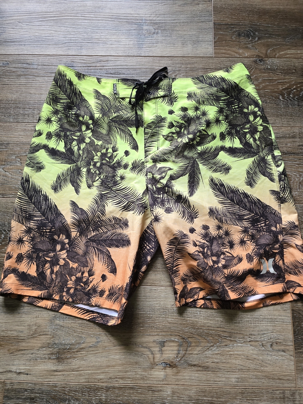 Hurley Phantom Swimtrunks Mens Size 36 Orange Green Palm Tree Beach Summer NWOT